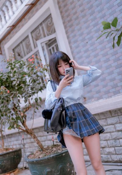 扒开粉嫩的小缝喷出水_高清动漫在线观看
