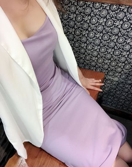 丝袜美腿秘书制服一区_1080P电影免费在线