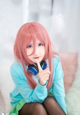 欧美女同喷潮_BD英语免费观看视频