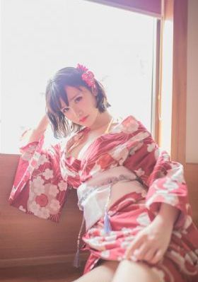 欧美范女生头像抽烟_1080P神马影院在线